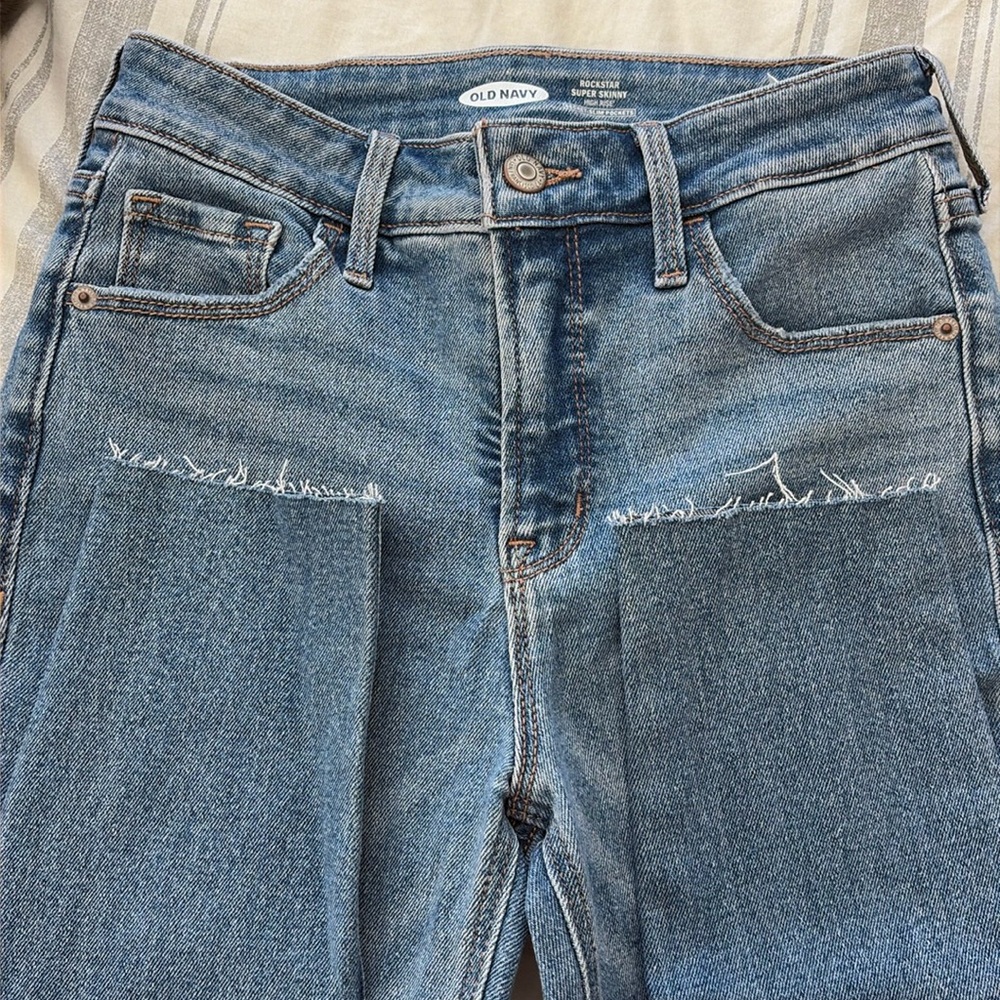 Old Navy rockstar super skinny high-rise size 2